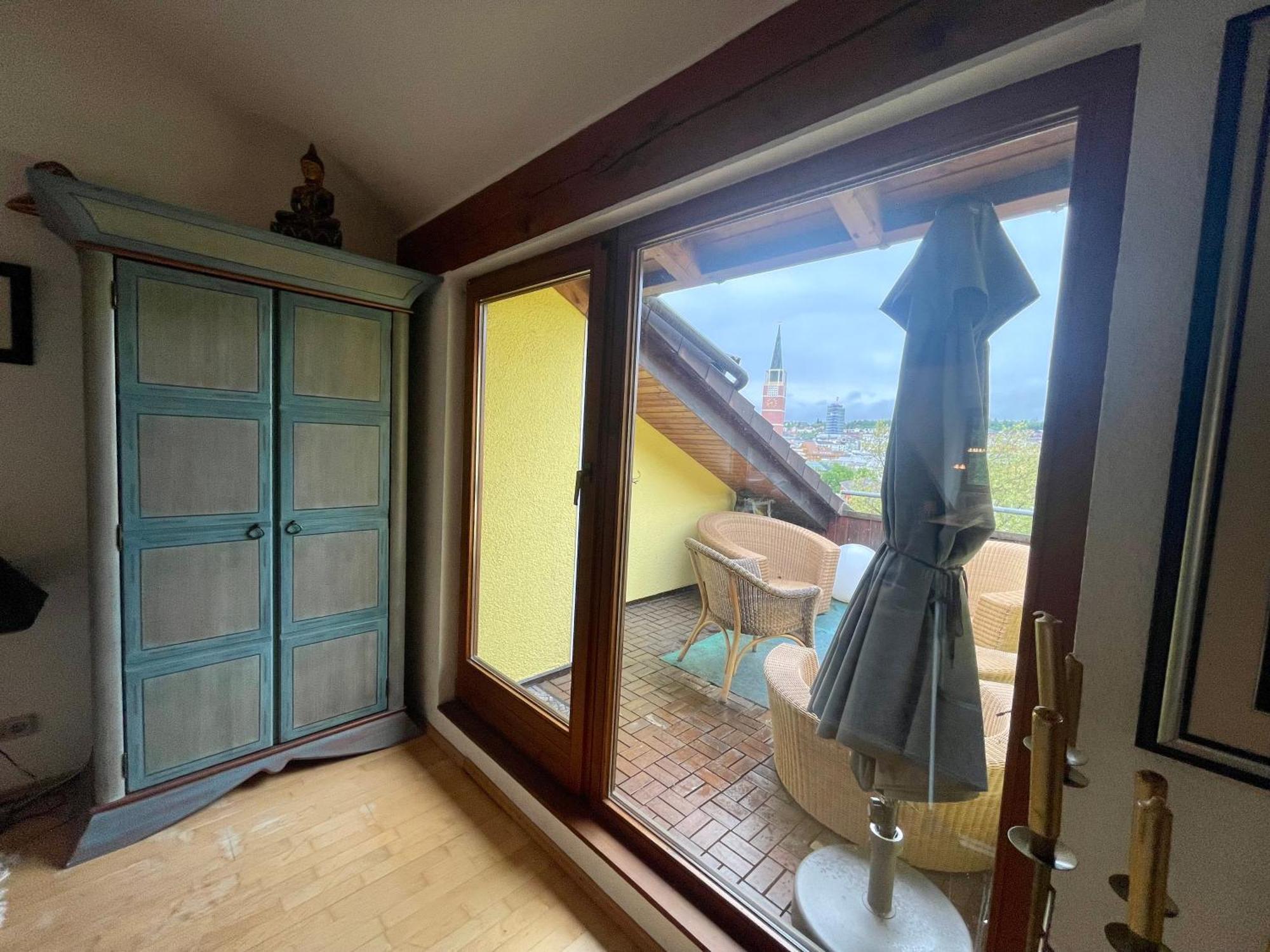 Wunderschoenes Grosses 3 Zimmer Apartament Zentrum Goldstadt Familienfreundlich Mit Garage بفورتسهايم المظهر الخارجي الصورة