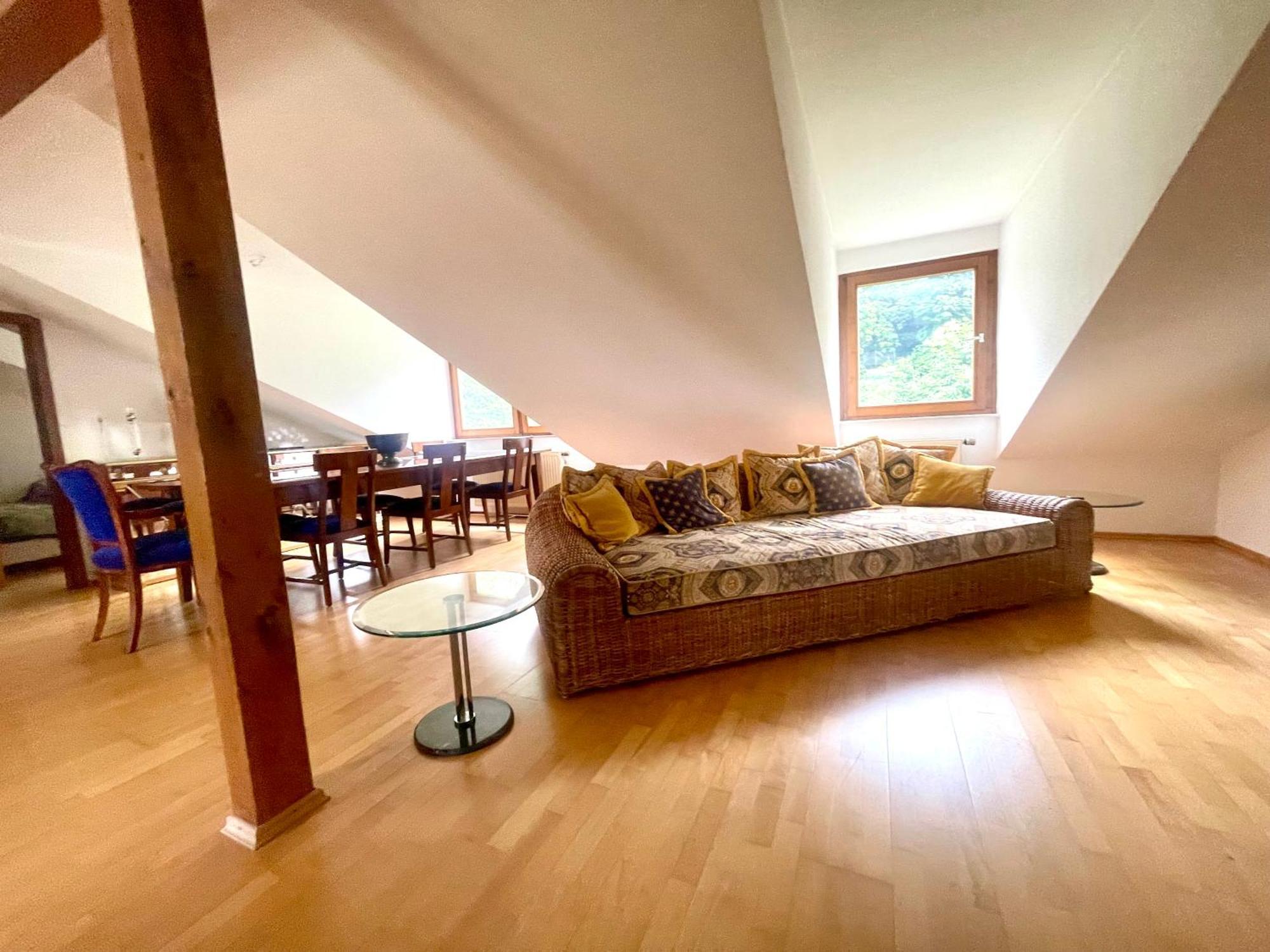 Wunderschoenes Grosses 3 Zimmer Apartament Zentrum Goldstadt Familienfreundlich Mit Garage بفورتسهايم المظهر الخارجي الصورة