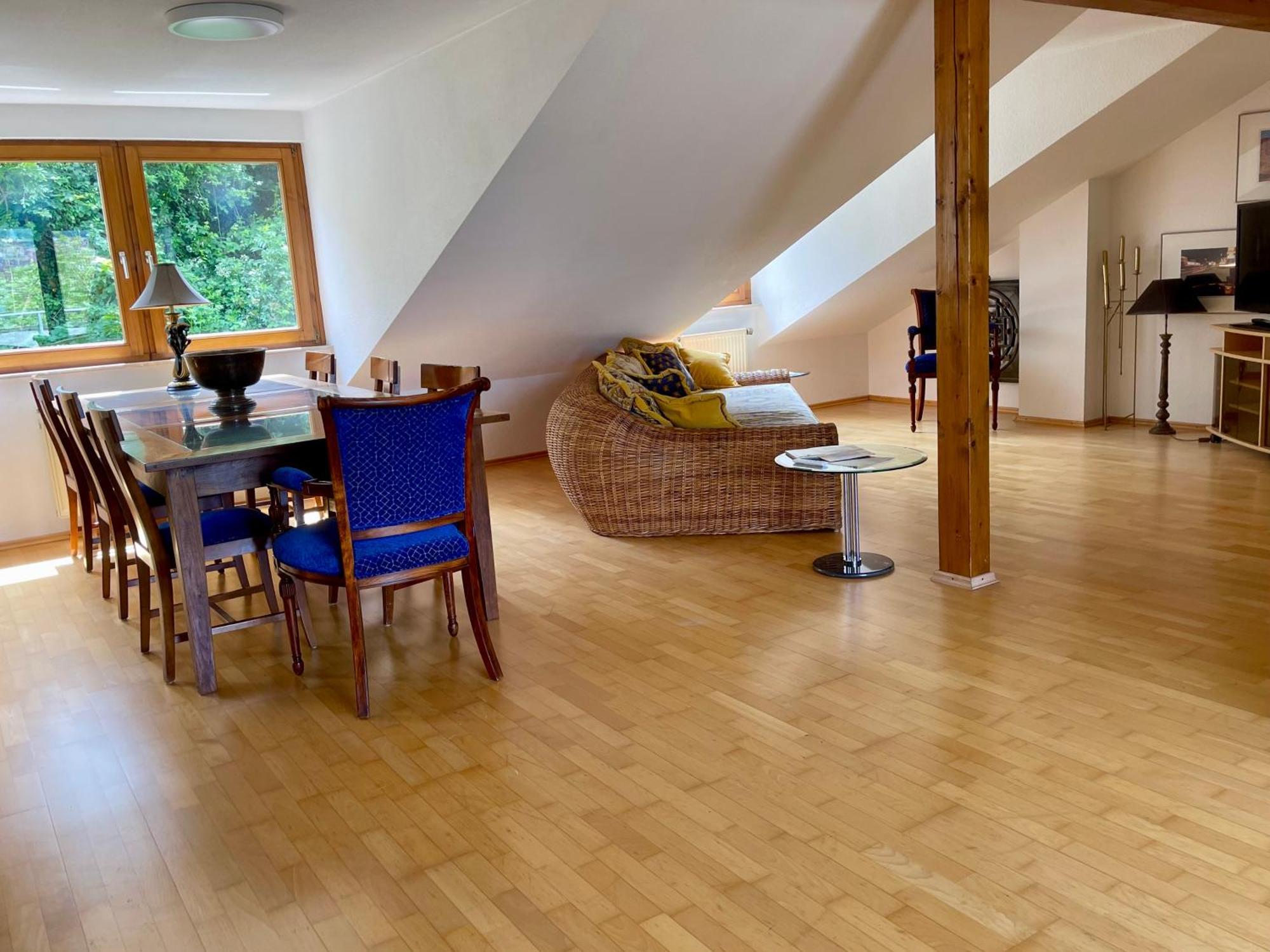 Wunderschoenes Grosses 3 Zimmer Apartament Zentrum Goldstadt Familienfreundlich Mit Garage بفورتسهايم المظهر الخارجي الصورة